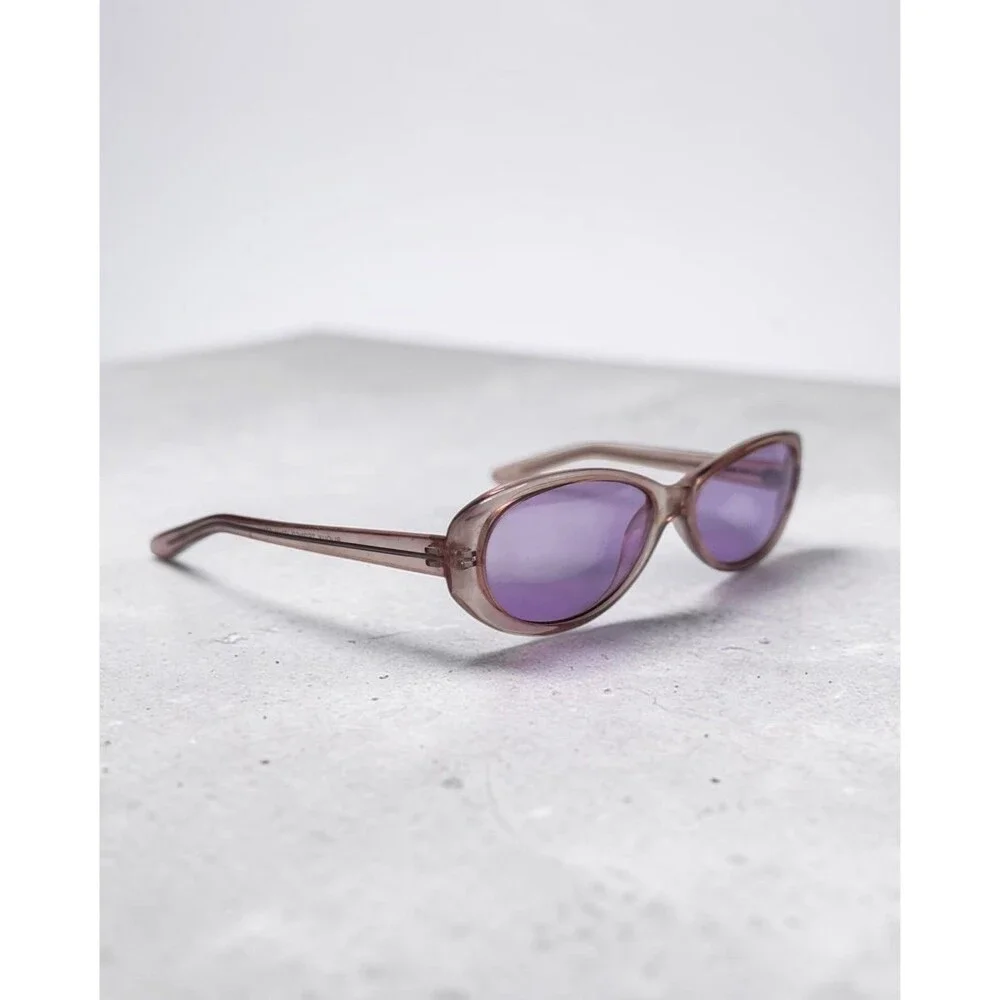 Vintage Bijoux Terner Italy Oval Sunglasses Translucent Pink Y2K Lenses BT191